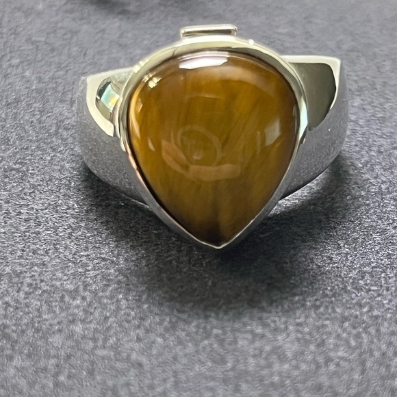 Elle 925 Sterling Silver Tiger Eye Ruby Ring Size 8 Very Good Used Condition